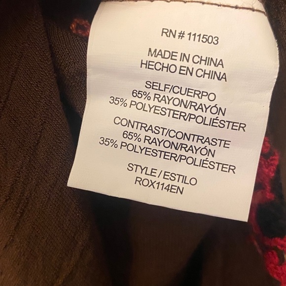 Figueroa & Flower Brown Floral Embroidered Women's Top - Picture 5 of 12